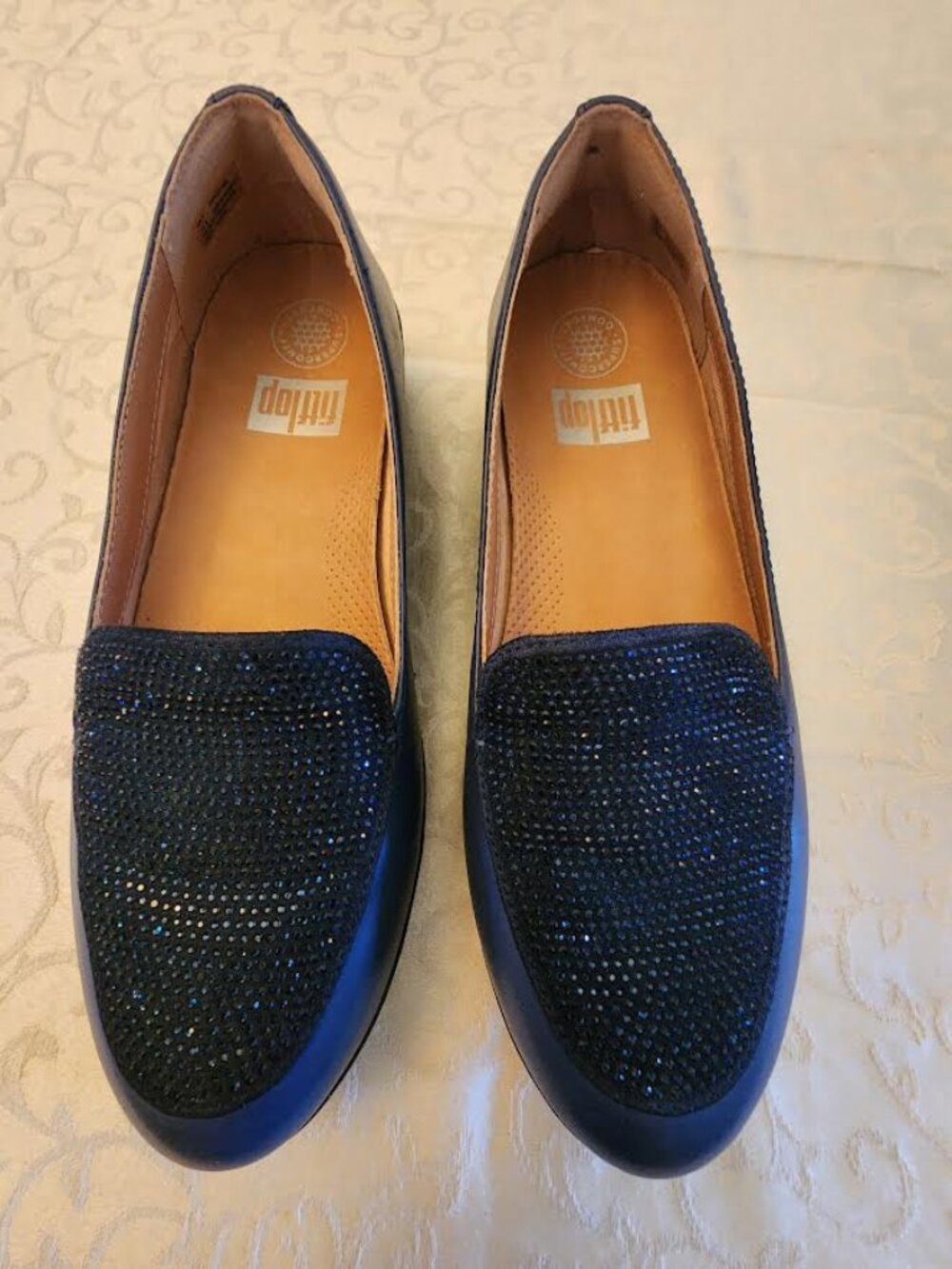 FITFLOP SIZE 8M RHINESTONE LOAFERS DEEP BLUE